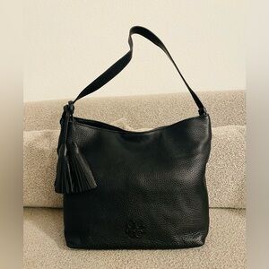 Tory Burch Black Leather Shoulder Bag.